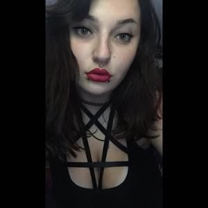 Meet your Posher, Kiley